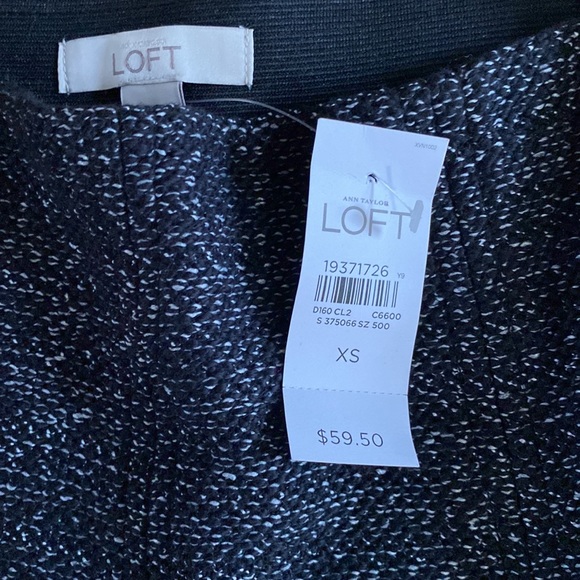 Ann Taylor Loft tweed skirt NWT size xs - Picture 3 of 4